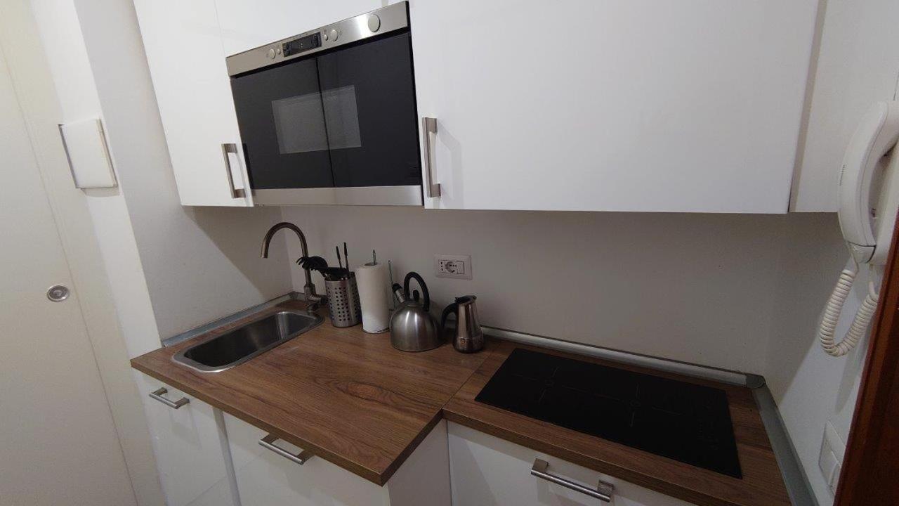 Apartament Monolocale In Corso Porta Nuova Mediolan Zewnętrze zdjęcie